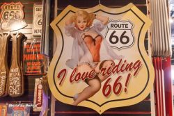 Pin up